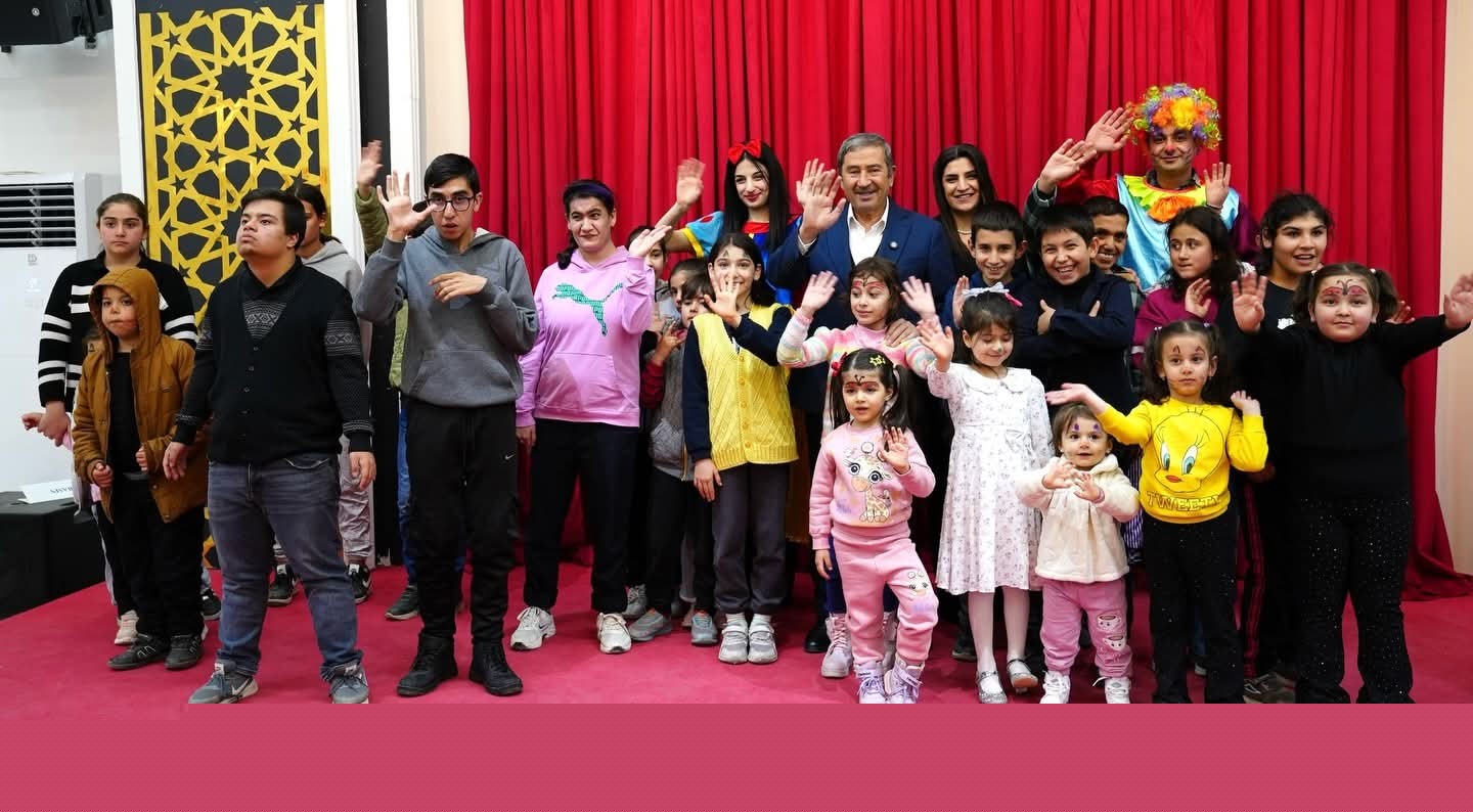 Engelli, öksüz ve yetimler iftarda buluştu
