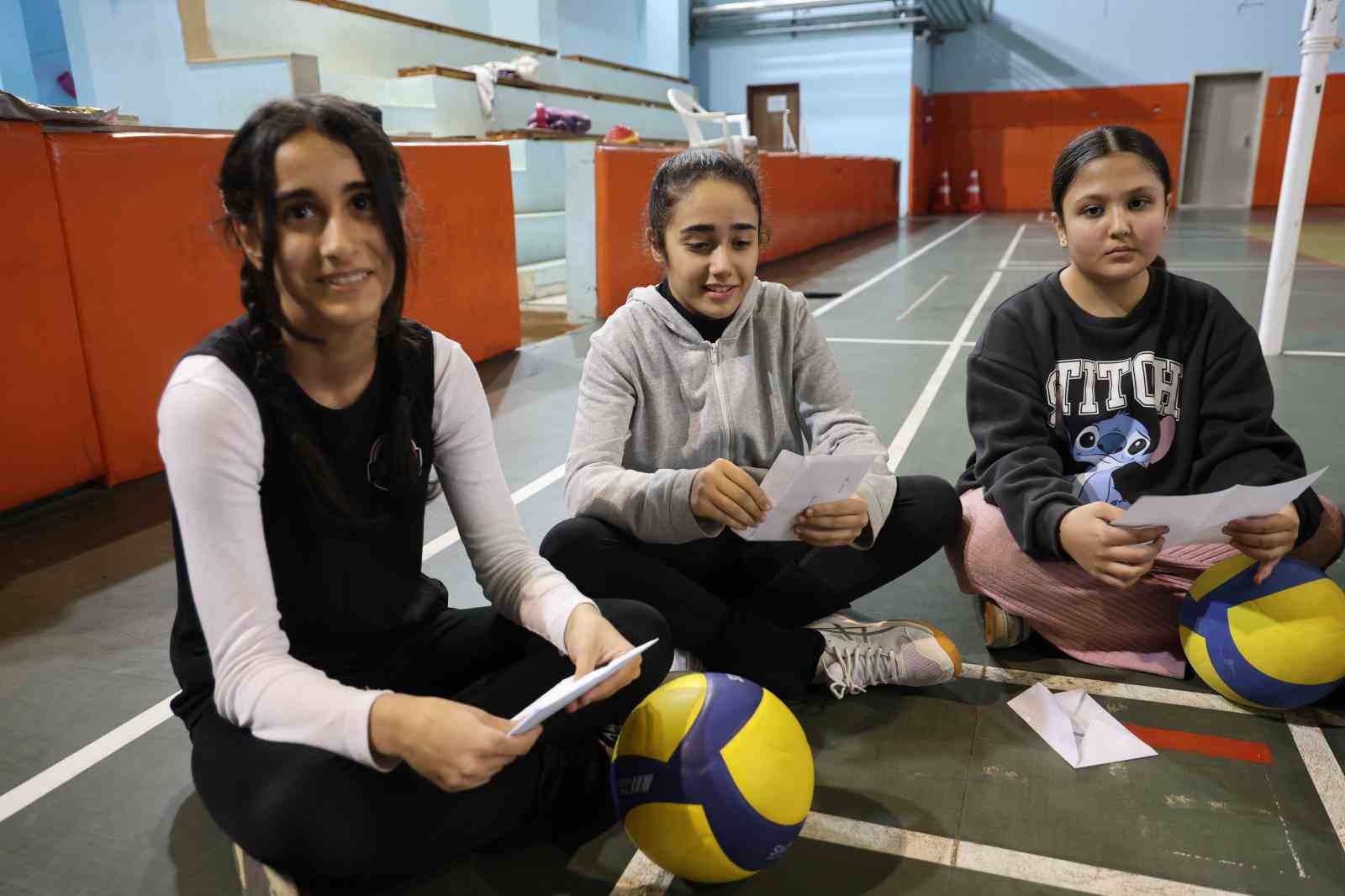 Enkazdan çıktı, umut oldu: "Kozan’dan Pazarcık’a Gönül Köprüsü"
