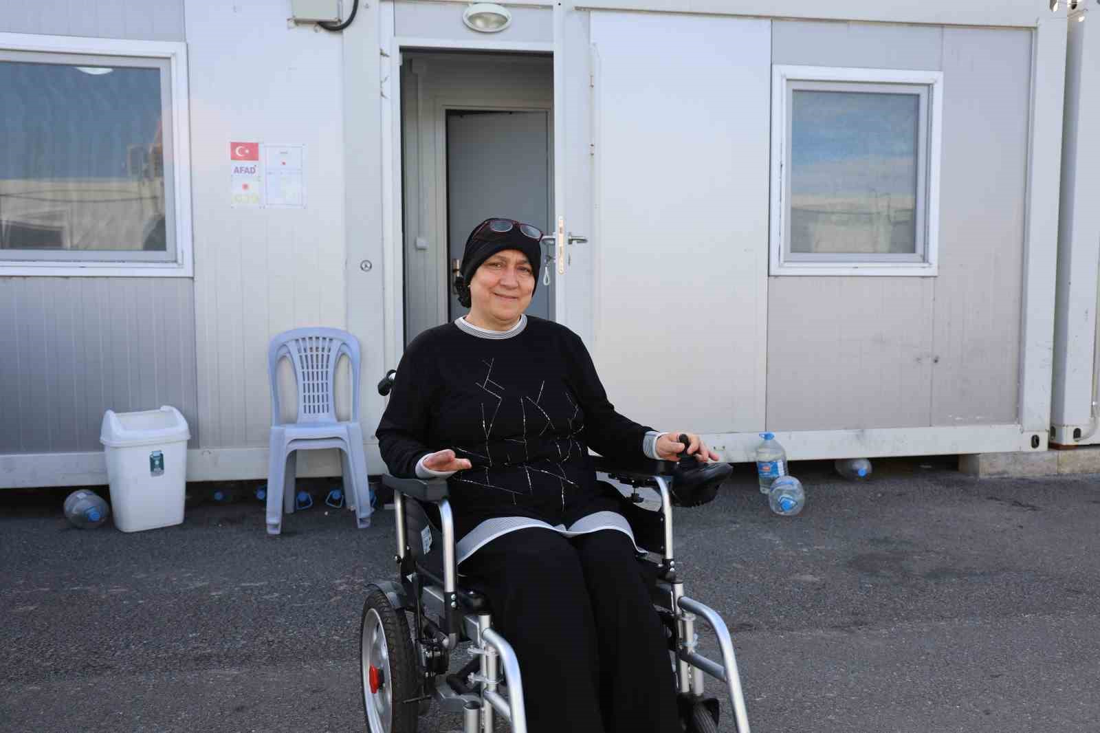 Enkazdan çocukları 9, kendi 5 gün sonra kurtulmuştu: Protezle yeni yaşam, deprem konutunda yeni bir başlangıç
