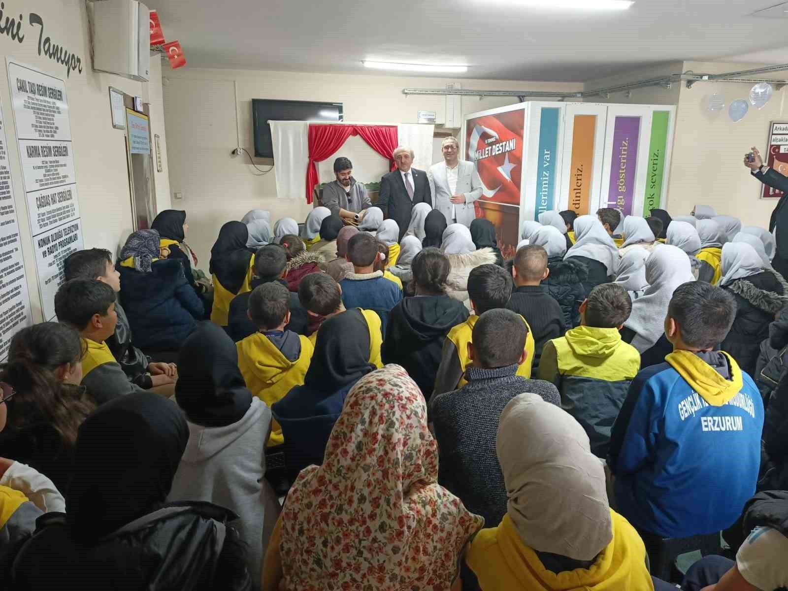 ER-VAK 23 Nisan Ulusal Egemenlik ve Çocuk Bayramı’nda okullardaydı
