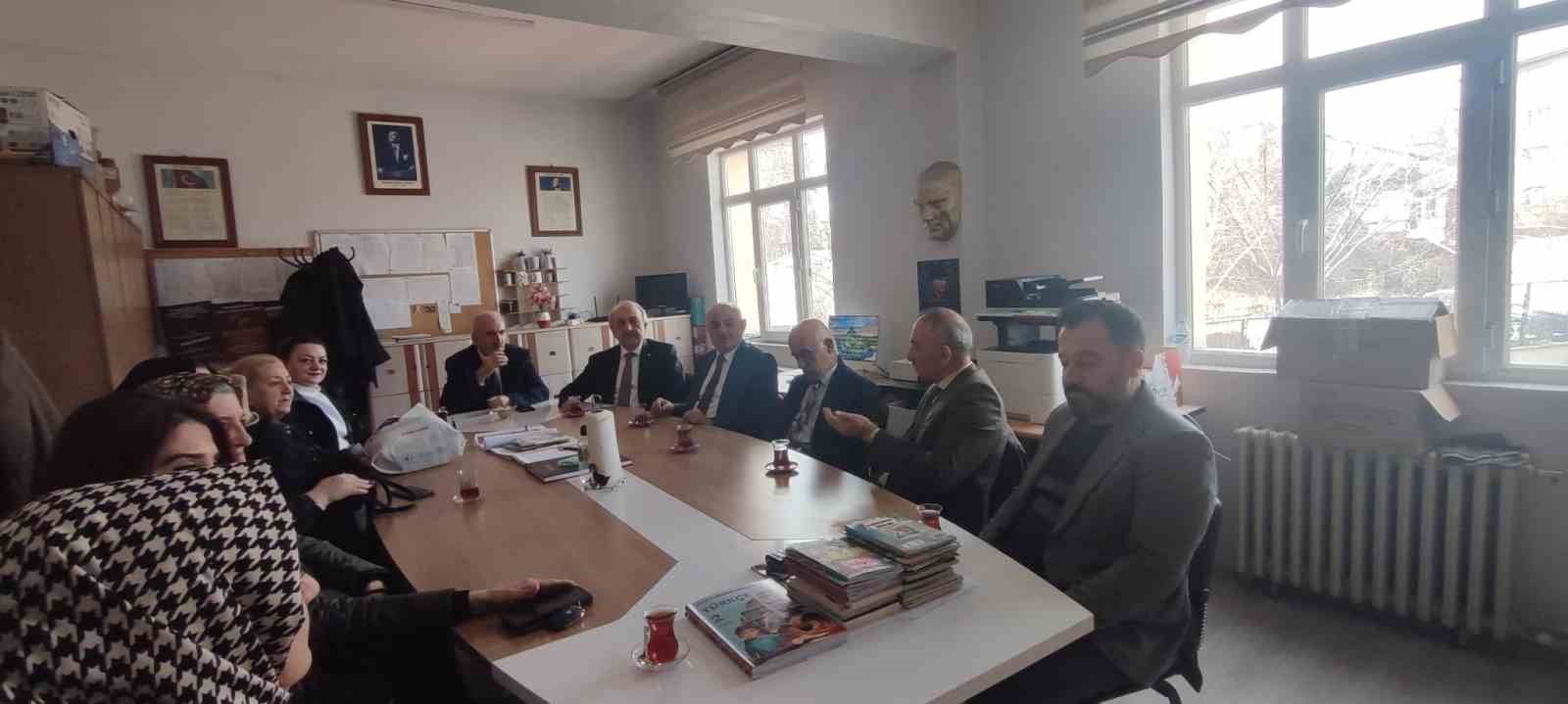 ER-VAK 23 Nisan Ulusal Egemenlik ve Çocuk Bayramı’nda okullardaydı
