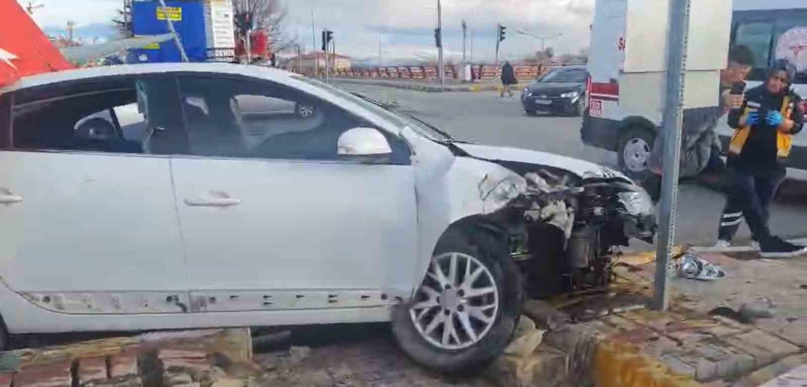 Erciş’te trafik kazası: 1 yaralı
