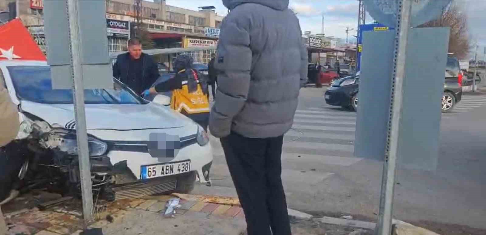 Erciş’te trafik kazası: 1 yaralı
