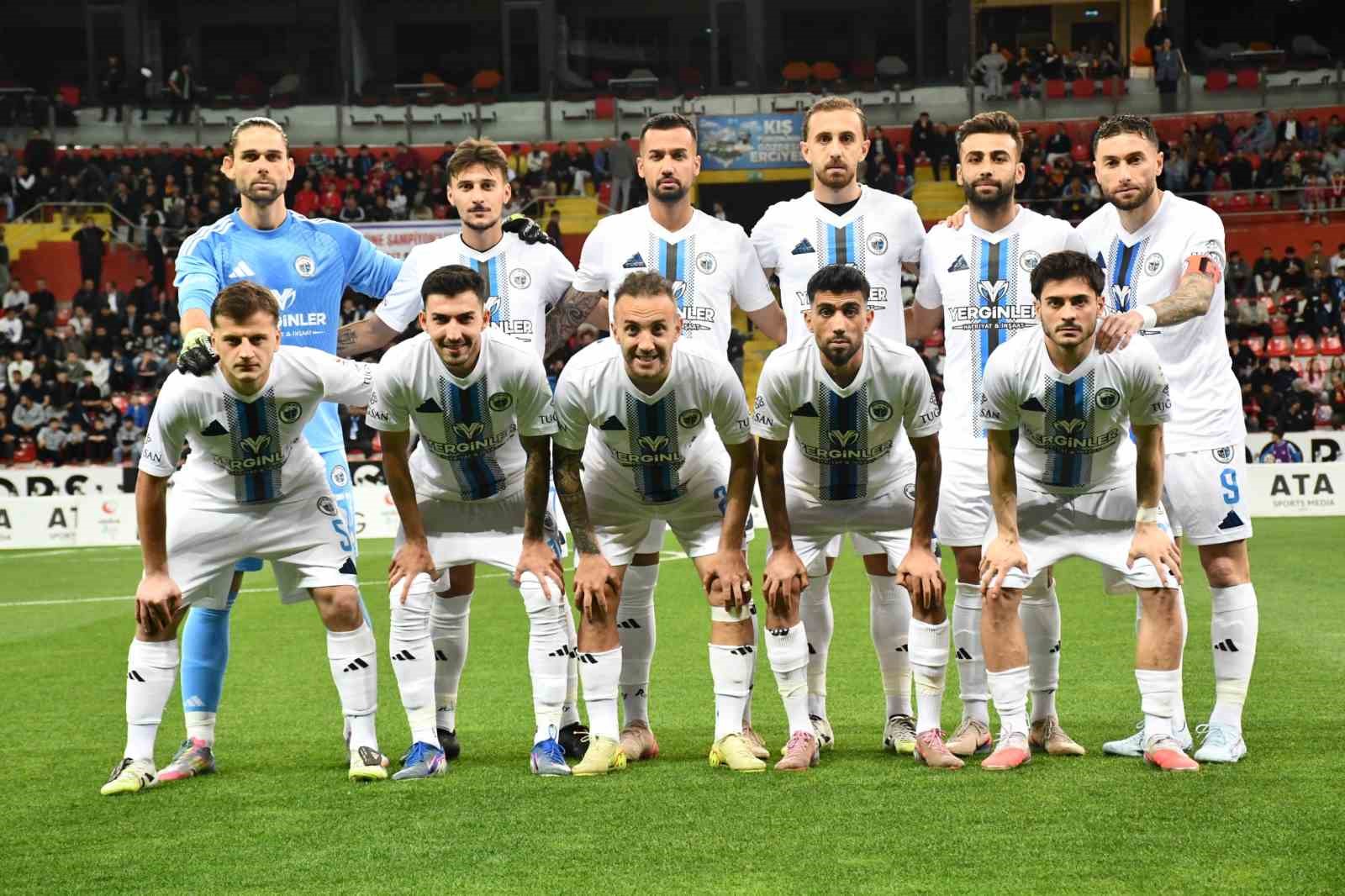 Erciyes 38 FK 2. tura yükseldi: Erciyes 38 FK: 2-Mazıdağı Fosfatspor: 0
