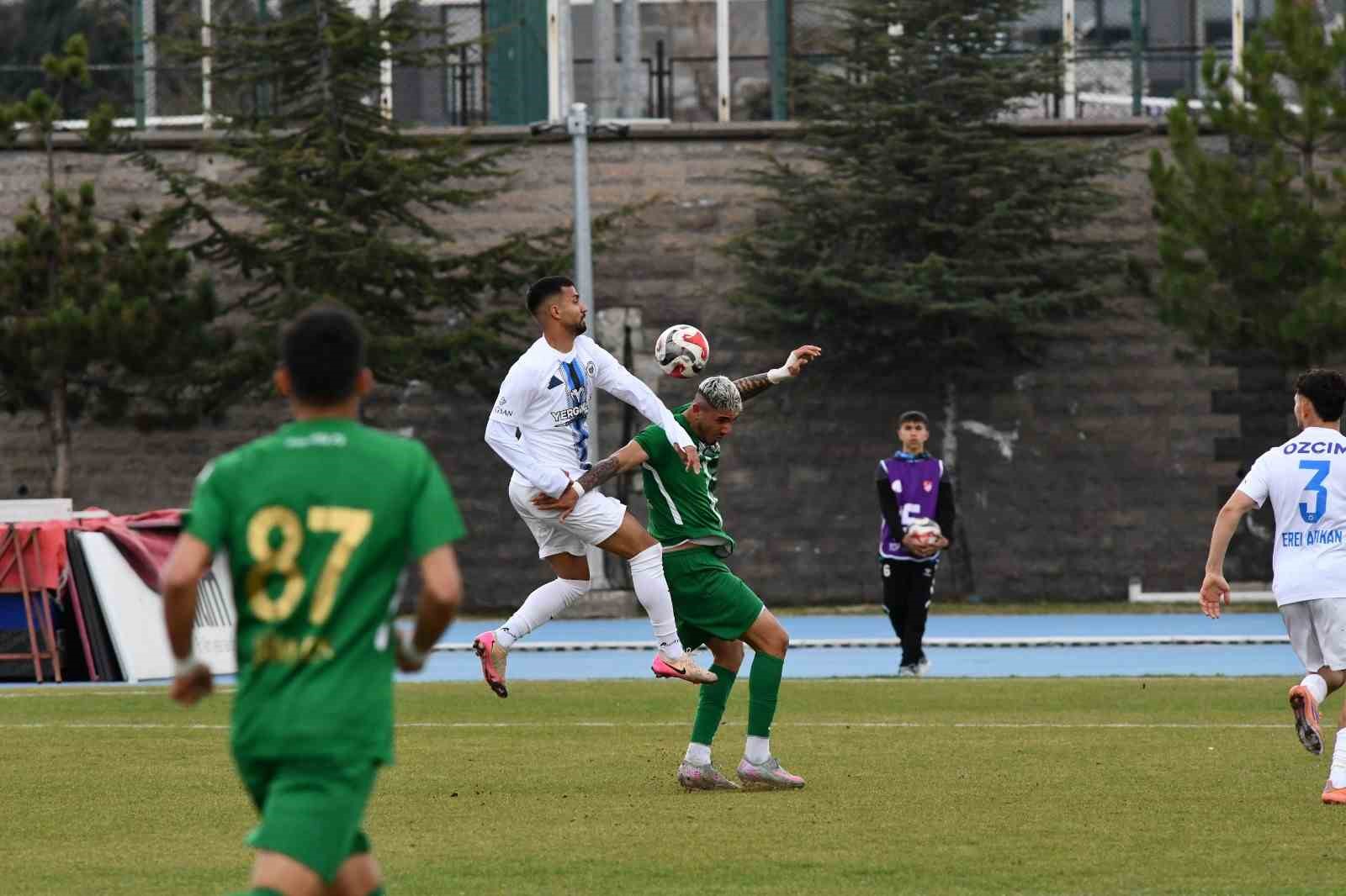 Erciyes 38 FK evinde kazandı
