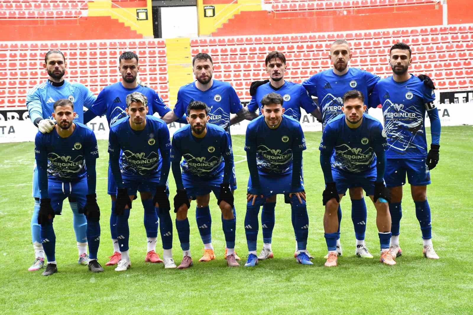 Erciyes 38 FK, seri peşinde
