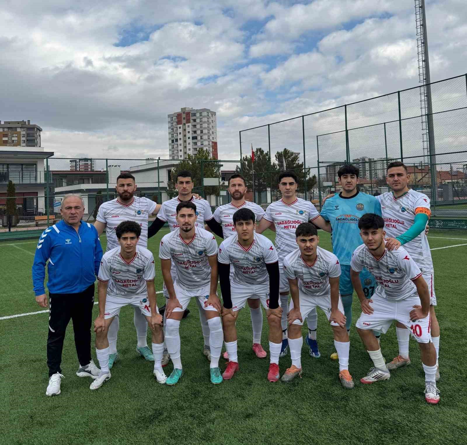 Erciyes Esen Makina FK, 4 golle kazandı
