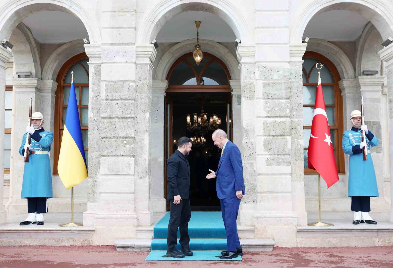 Erdoğan ile Zelenskiy görüşmesi başladı
