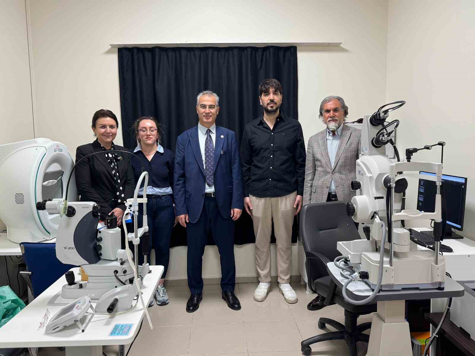 Ergani Devlet Hastanesi’nde göz anjiyo cihazı hizmete girdi
