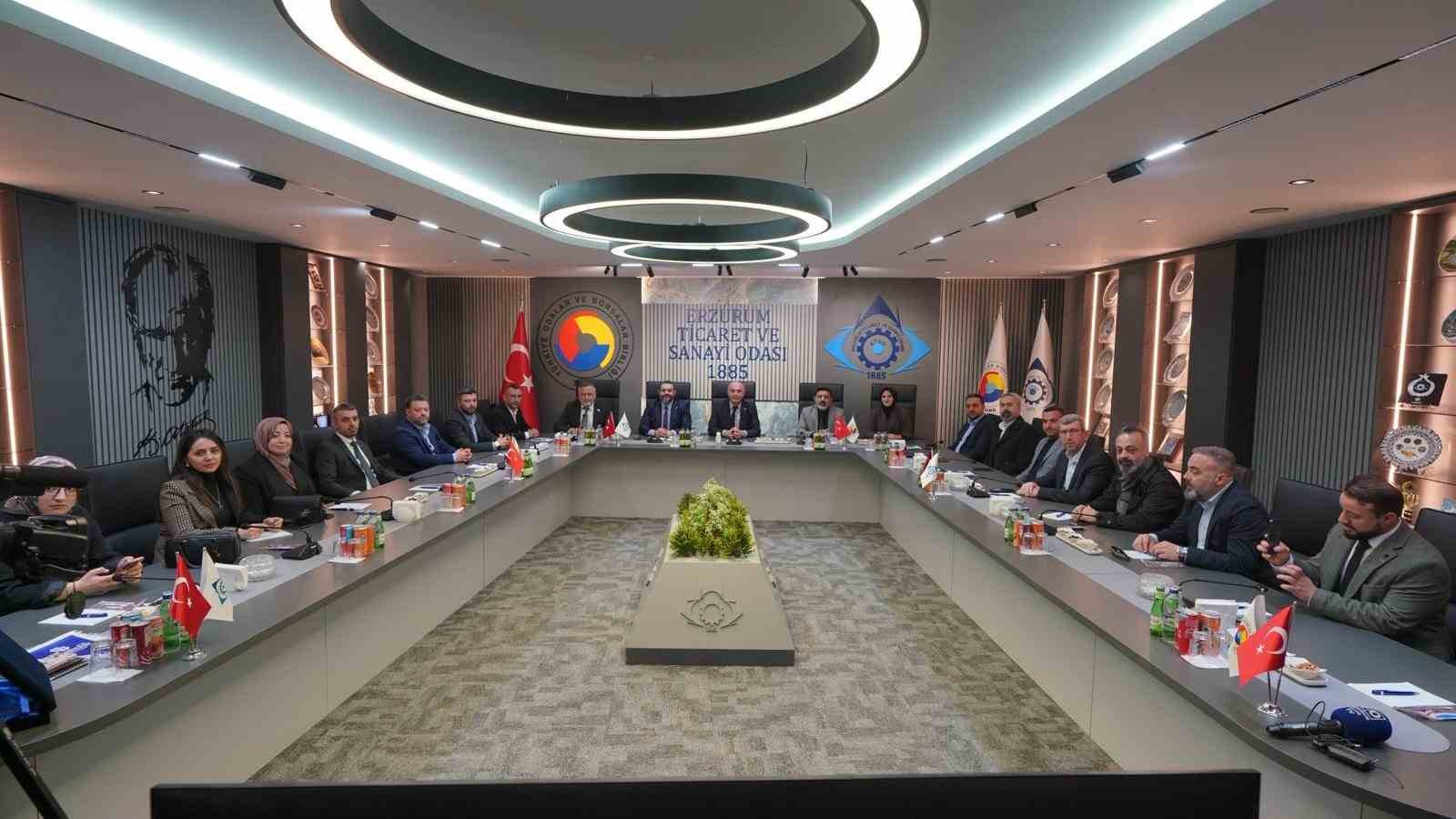 ERSİAD heyetinden ETSO’ya ziyaret: Erzurum’un stratejik önemi masaya yatırıldı
