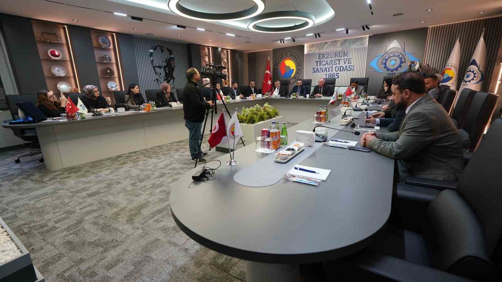 ERSİAD heyetinden ETSO’ya ziyaret: Erzurum’un stratejik önemi masaya yatırıldı
