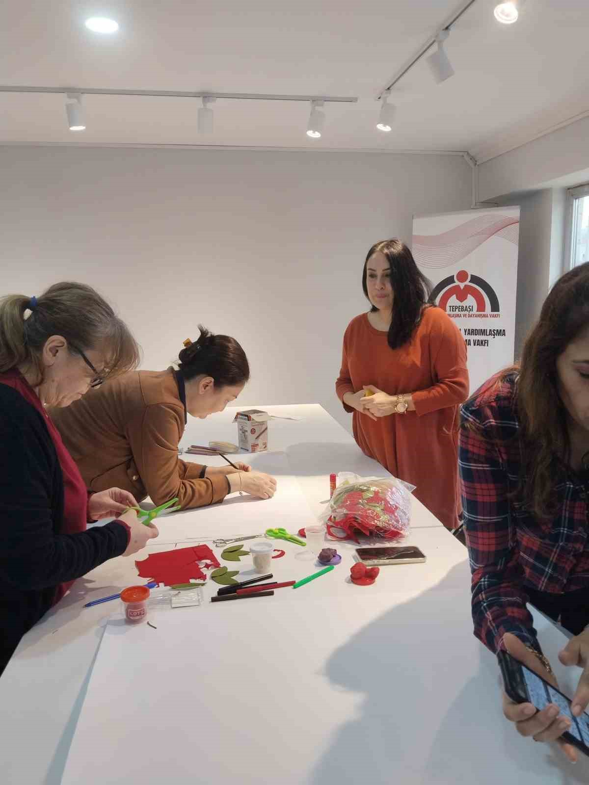 Ertuğrulgazi ADEM kursiyerlerine "Okul Hayatı ve Çocuk" eğitimi
