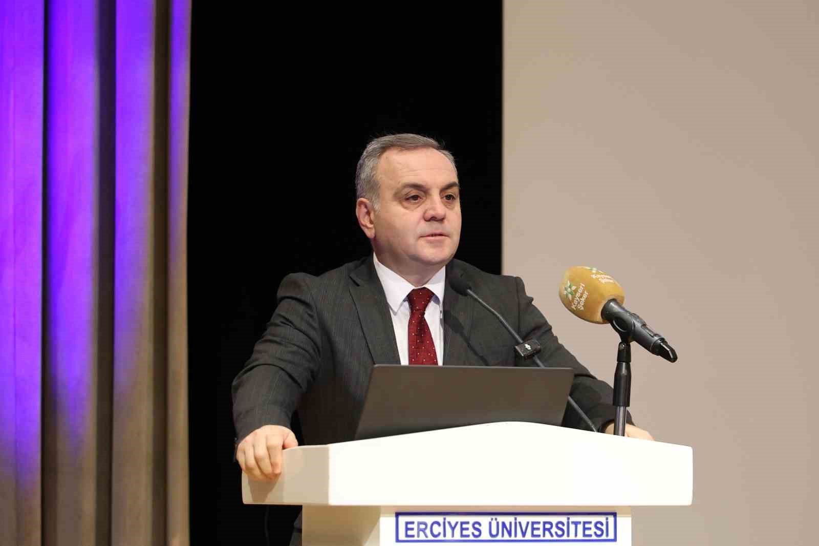 ERÜ’de ’4. Tarım Eğitim Kış Kampı’ düzenlendi
ERÜ’de ’4. Tarım Eğitim Kış Kampı’ düzenlendi