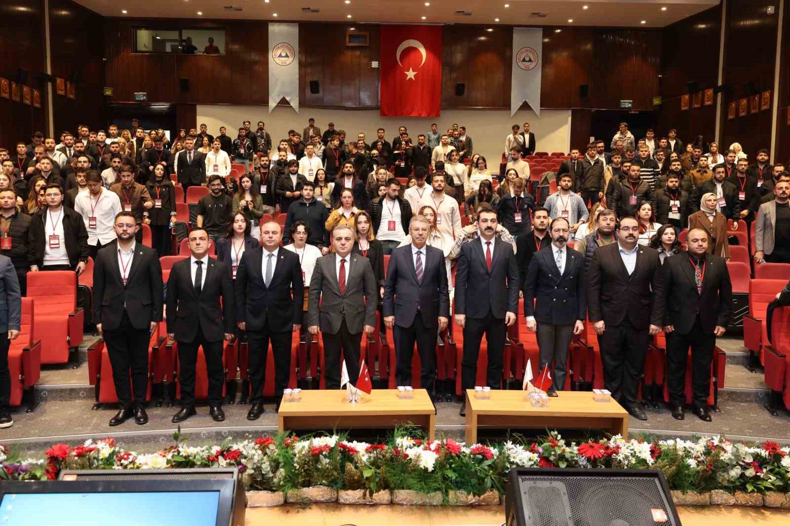 ERÜ’de ’4. Tarım Eğitim Kış Kampı’ düzenlendi
ERÜ’de ’4. Tarım Eğitim Kış Kampı’ düzenlendi