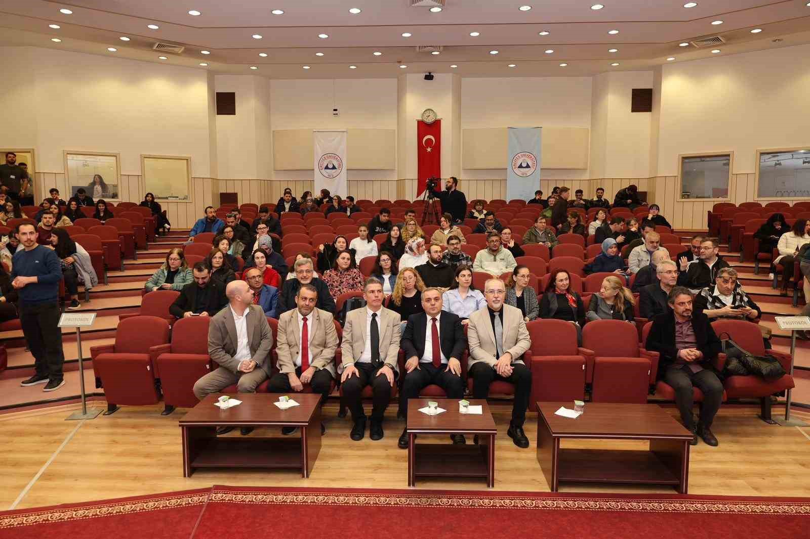 ERÜ’de ‘Araştırmadan Yayına Kurumsal Destek Mekanizmaları ve Açık Erişim Olanakları’ anlatıldı
