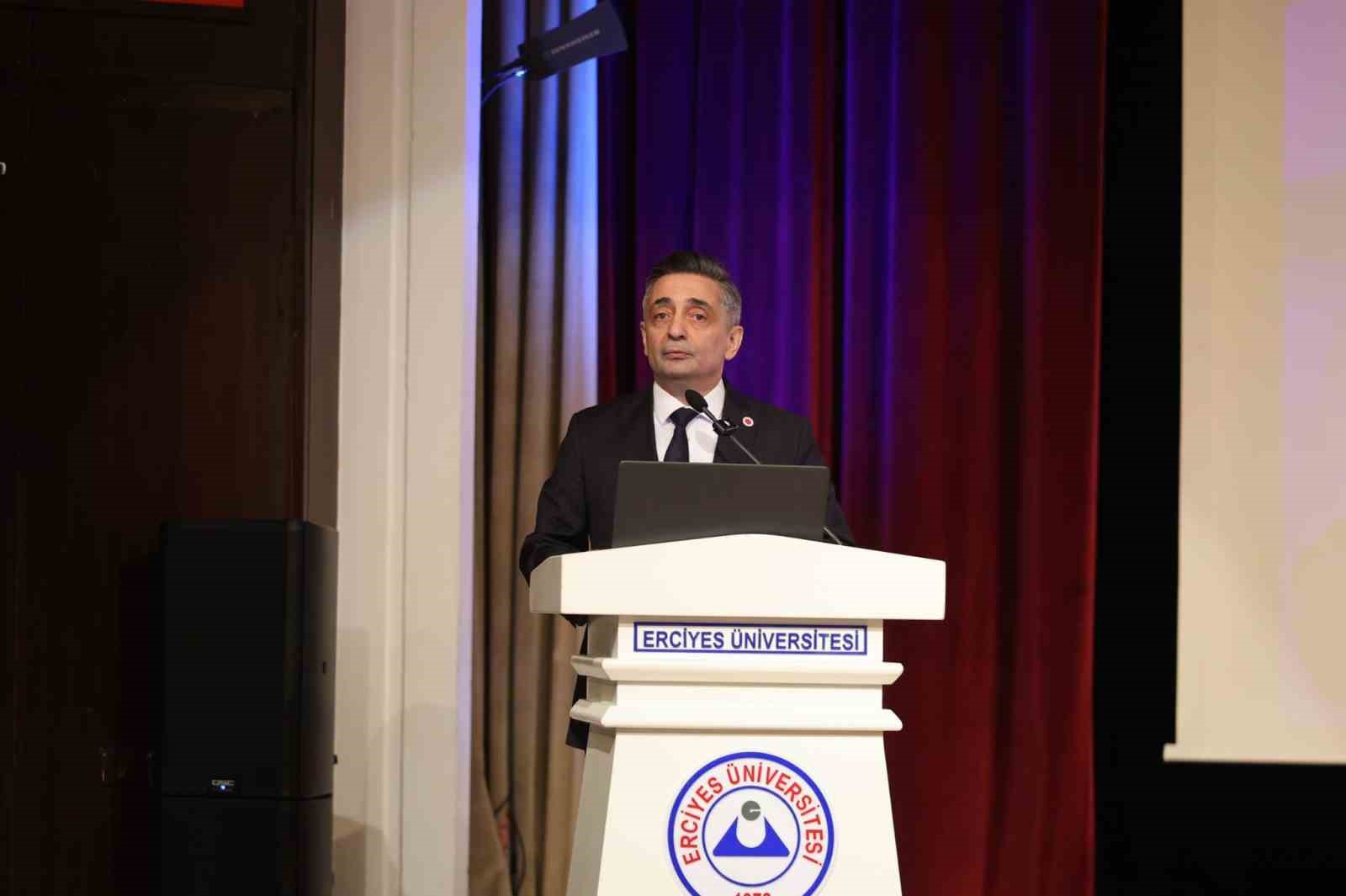 ERÜ’de "Zirve IEEE" düzenlendi
