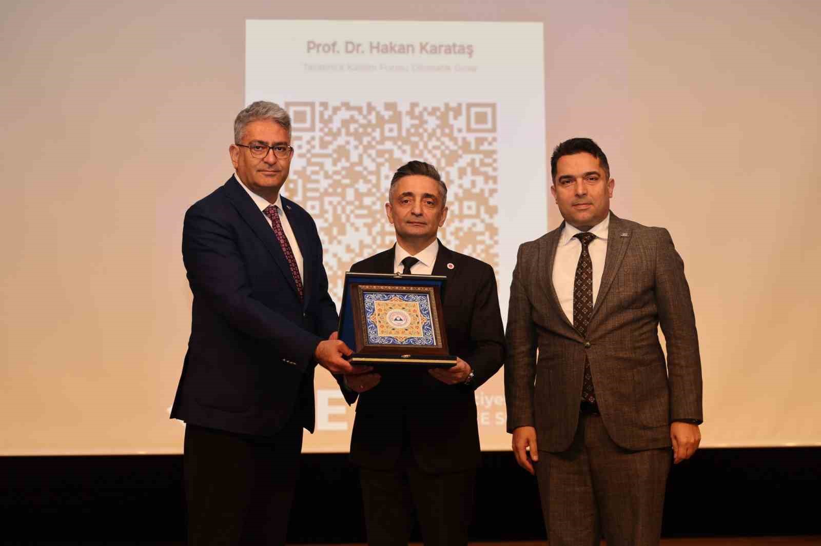 ERÜ’de ’Zirve IEEE’ düzenlendi
