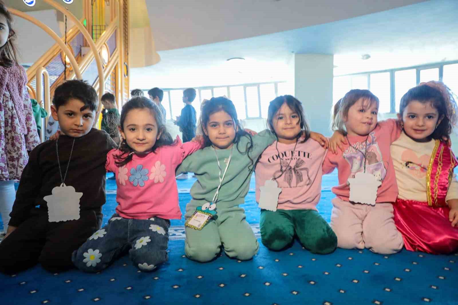 Erzincan’da "Maarifin Kalbinde Miniklerle Sahur" programı düzenlendi
