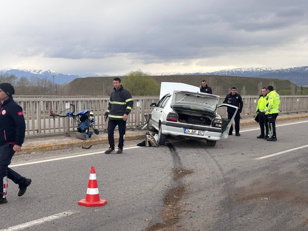 Erzincan’da trafik kazası: 2 yaralı

