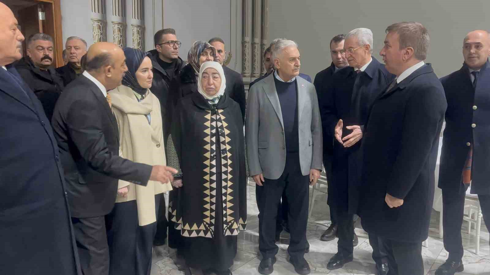 Erzincan’da yeni öğretmenevi hizmet binası Binali Yıldırım’ın katılımı ile hizmete açıldı
