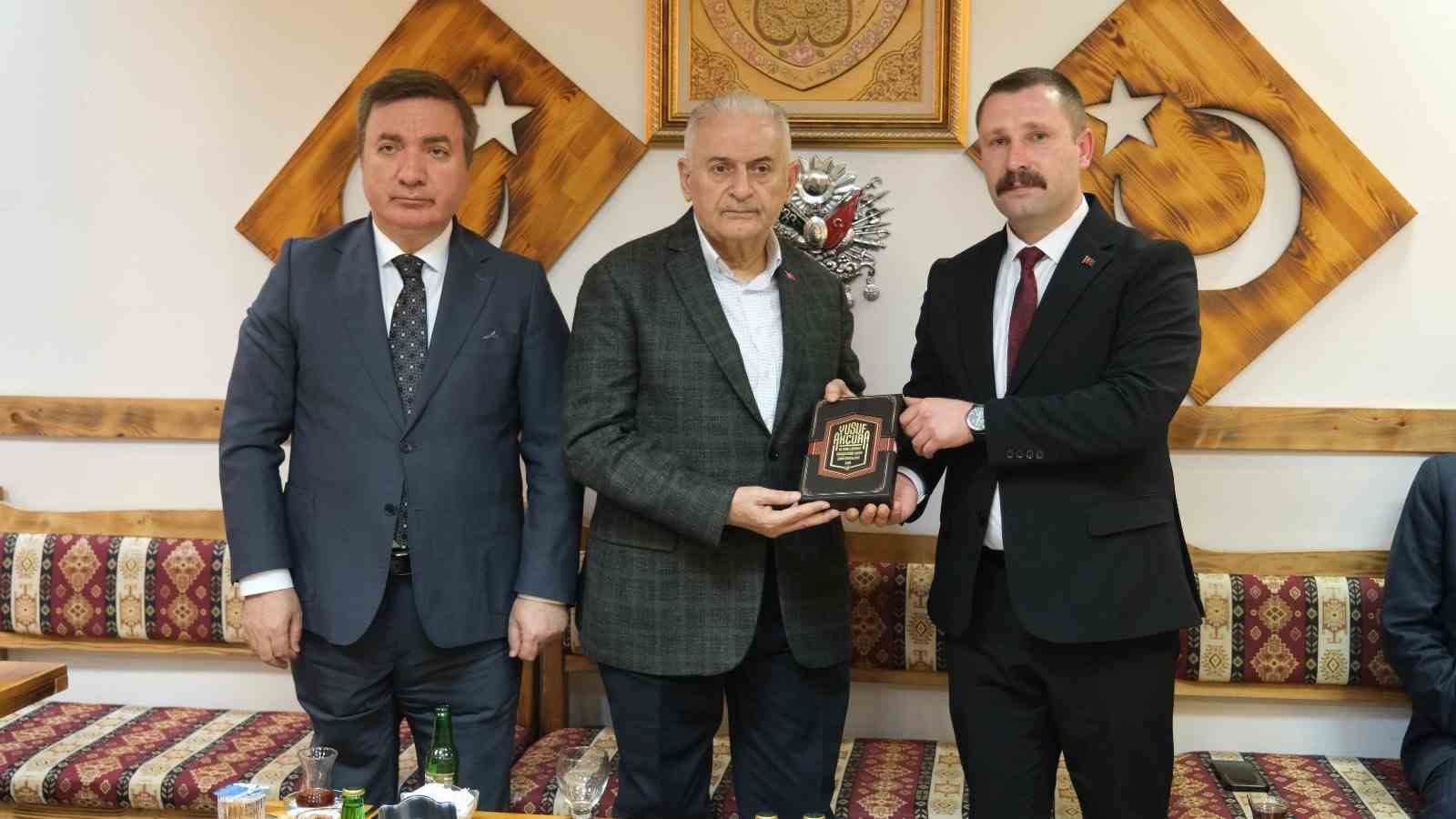 Erzincan’da Yıldırım gençlerle bir araya geldi
