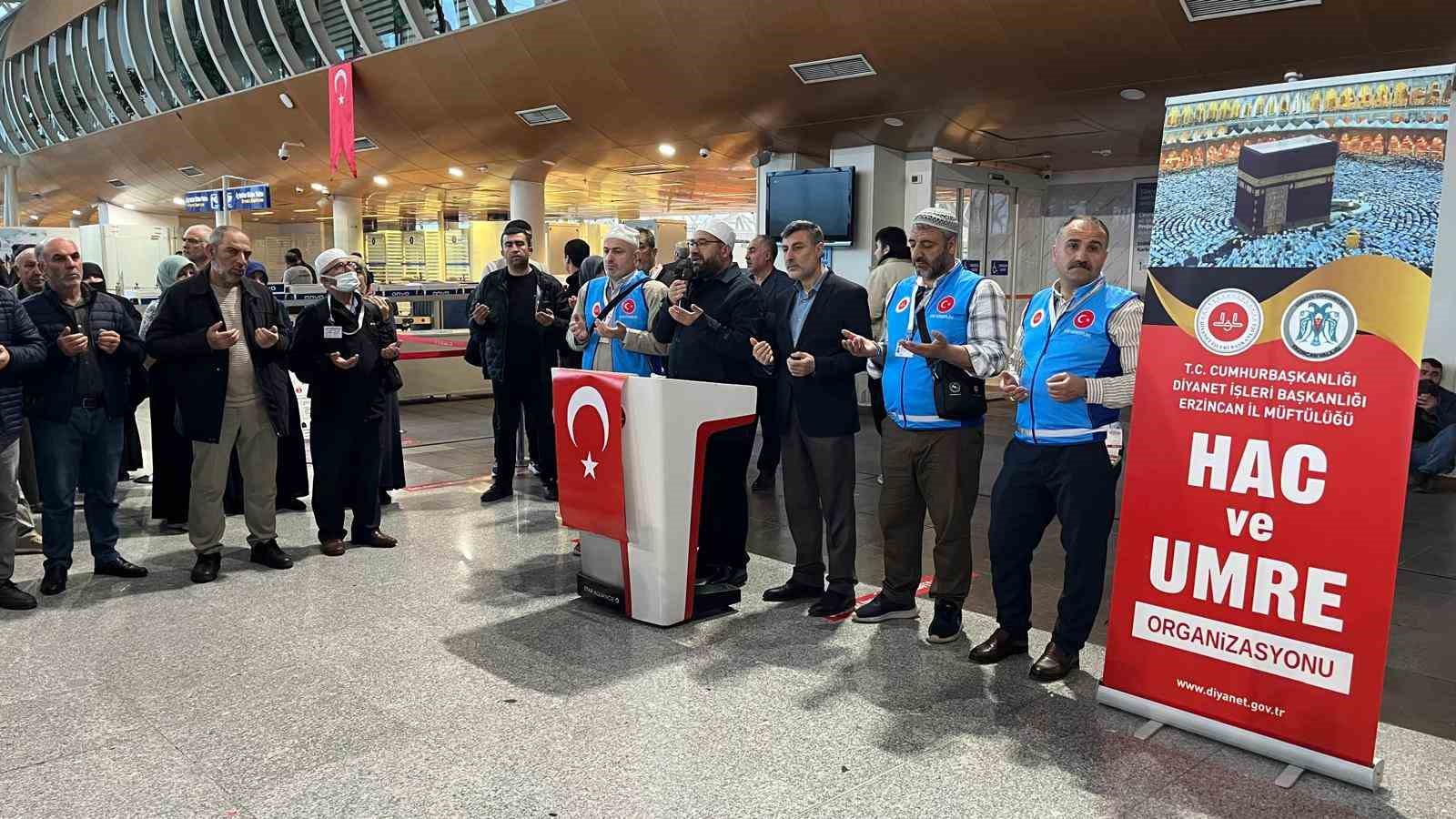 Erzincan’dan 192 hacı adayı dualarla kutsal yolculuğa uğurlandı
