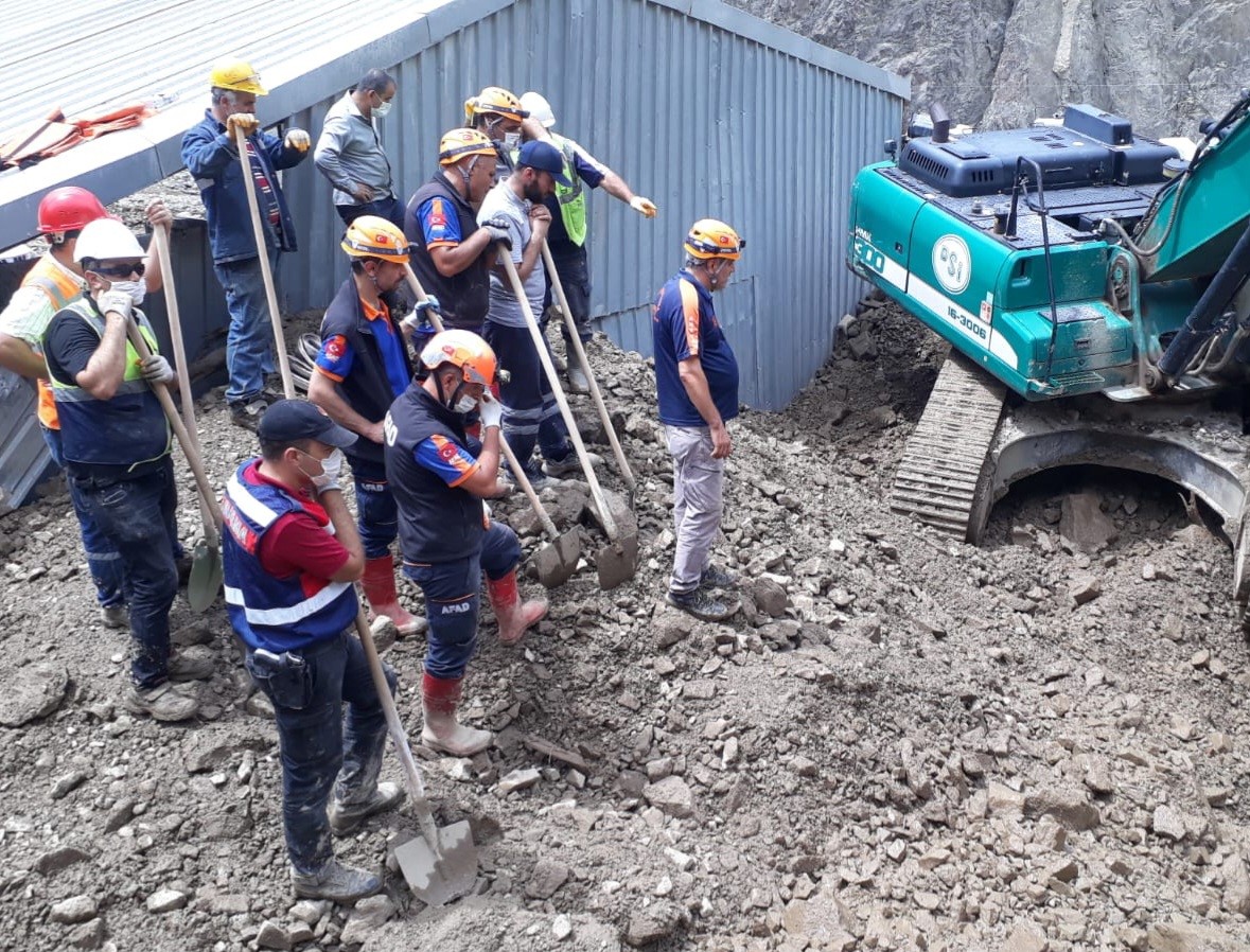 Erzurum AFAD 2025’te 120 yüksek riskli olaya müdahale etti
