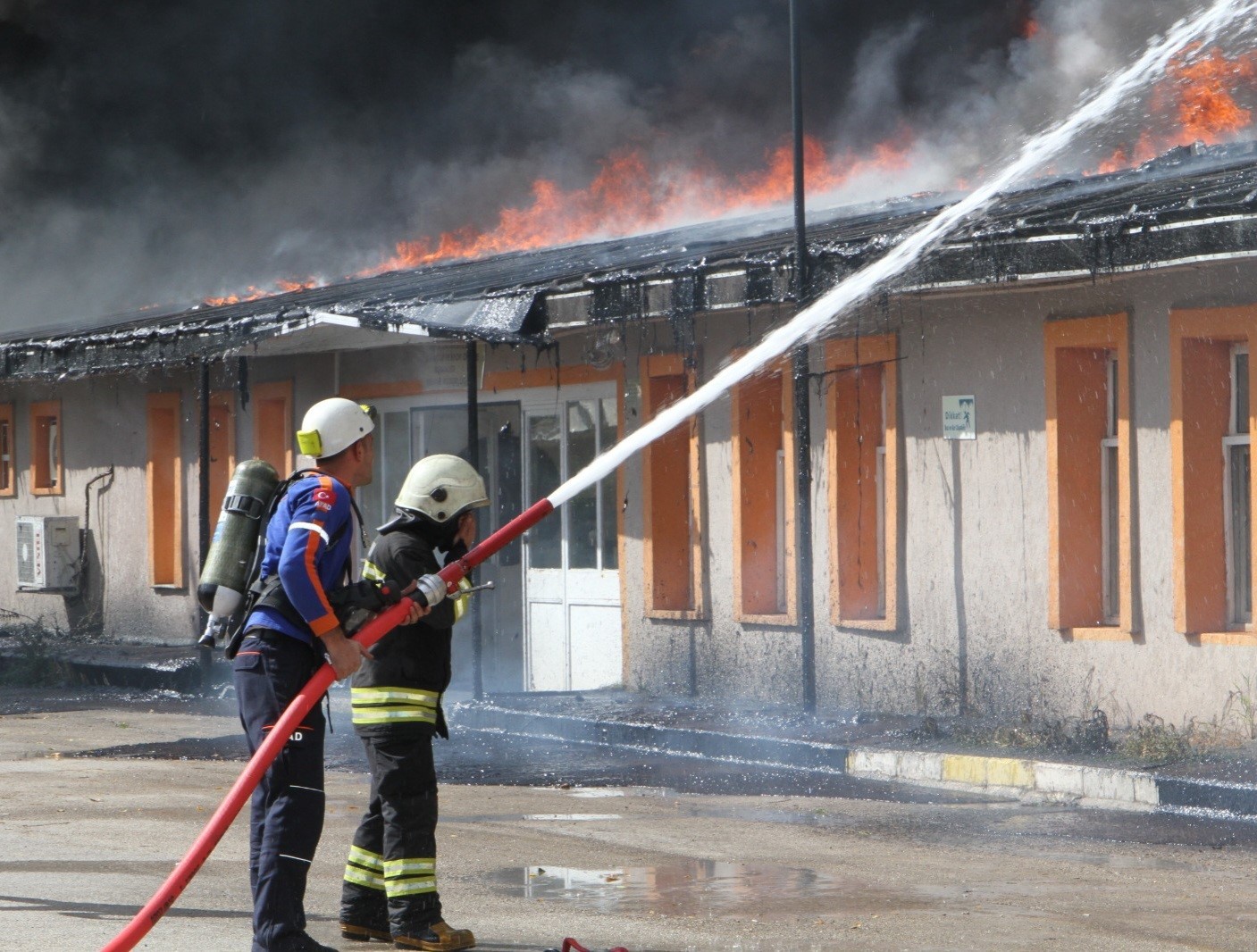 Erzurum AFAD 2025’te 120 yüksek riskli olaya müdahale etti
