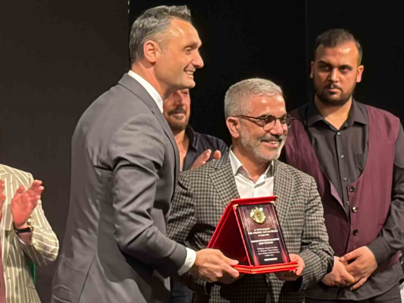 Erzurum Büyükşehir Belediyesi Şehir Tiyatroları, Trabzon Erol Günaydın Tiyatro Festivali’nde
