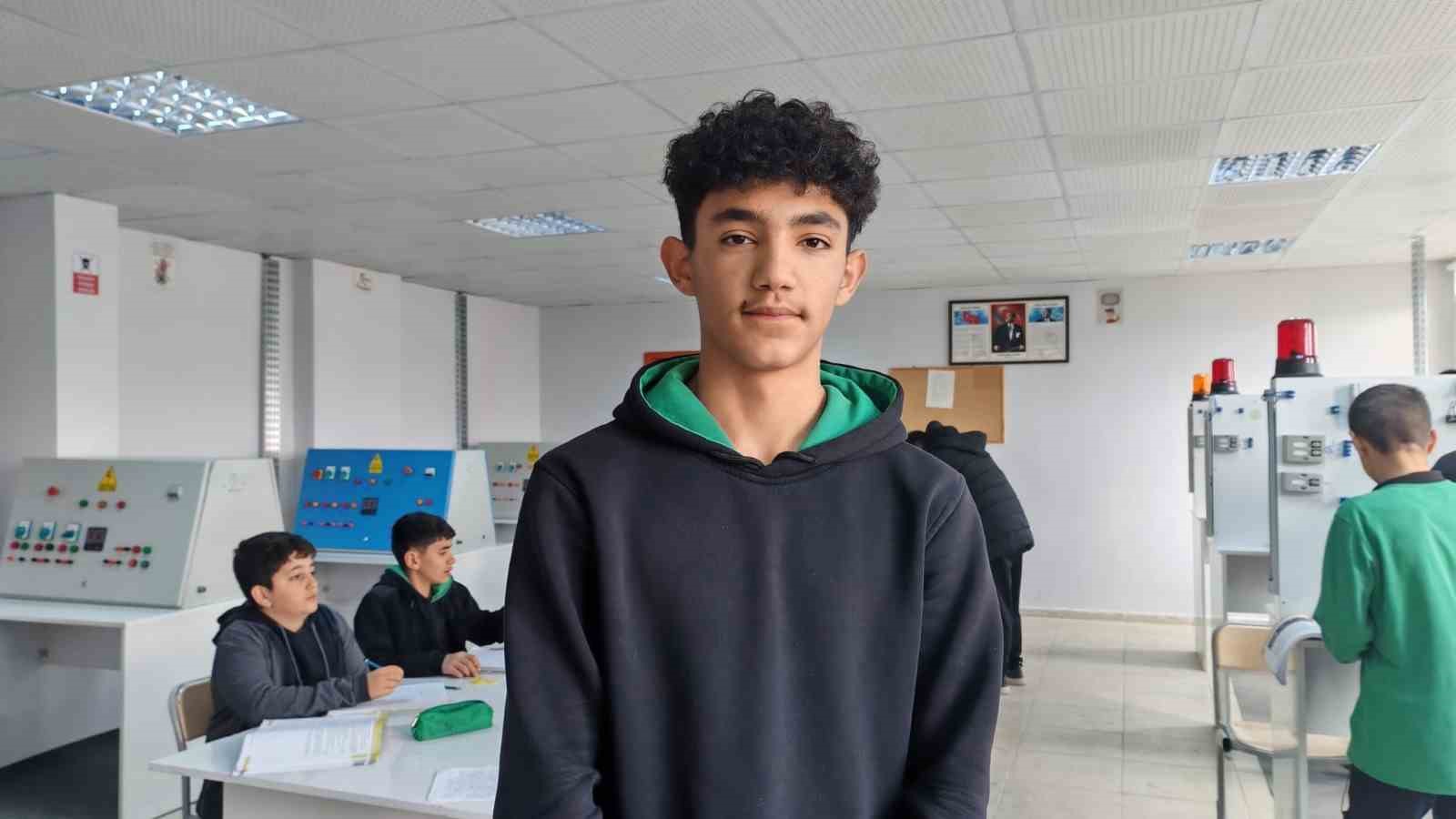 Erzurum Karaçoban’dan umudu büyüten iyilik hareketi: "Bir ışık da sen yak"
Erzurum Karaçoban’dan umudu büyüten iyilik hareketi: "Bir ışık da sen yak"