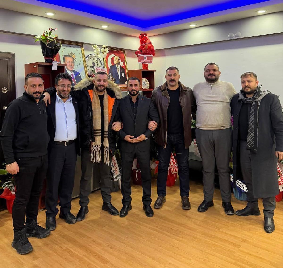 Erzurum Oto Tamir ve İmalatçıları Esnaf ve Sanatkârlar Odası’nda ziyaretçi yoğunluğu
