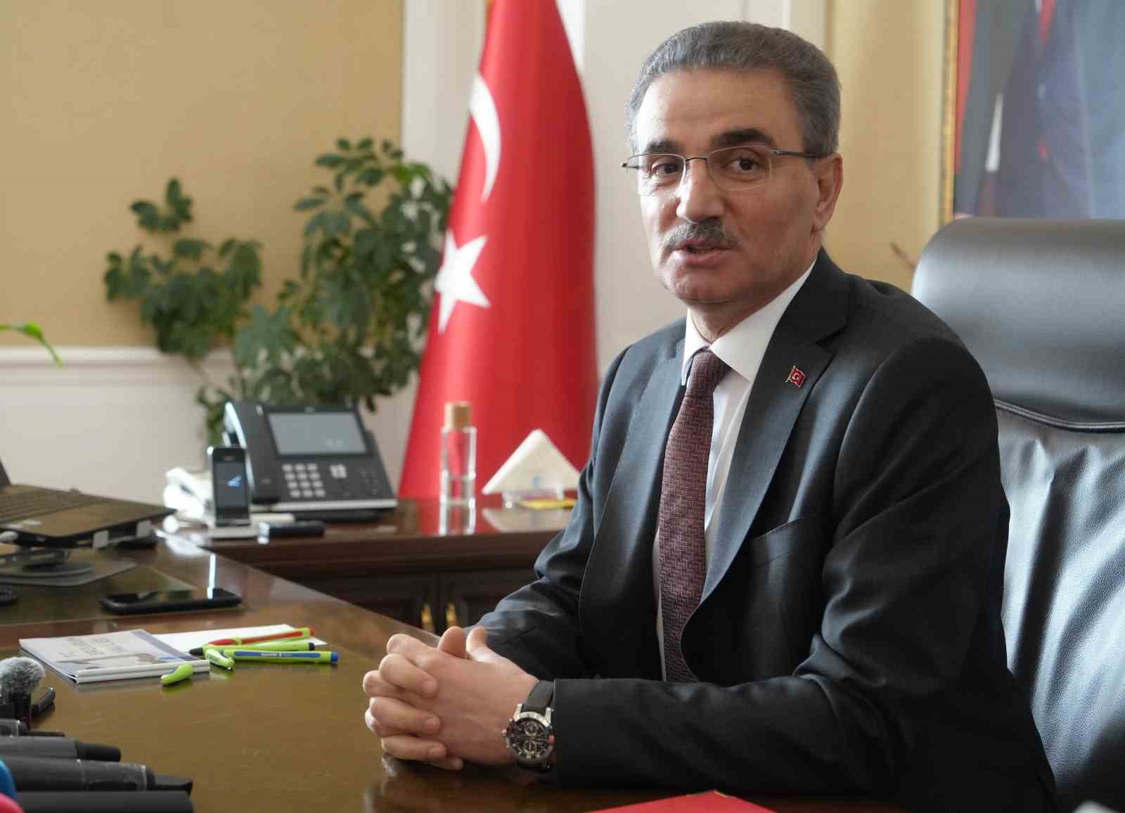 Erzurum Valisi Aydın Baruş göreve başladı
