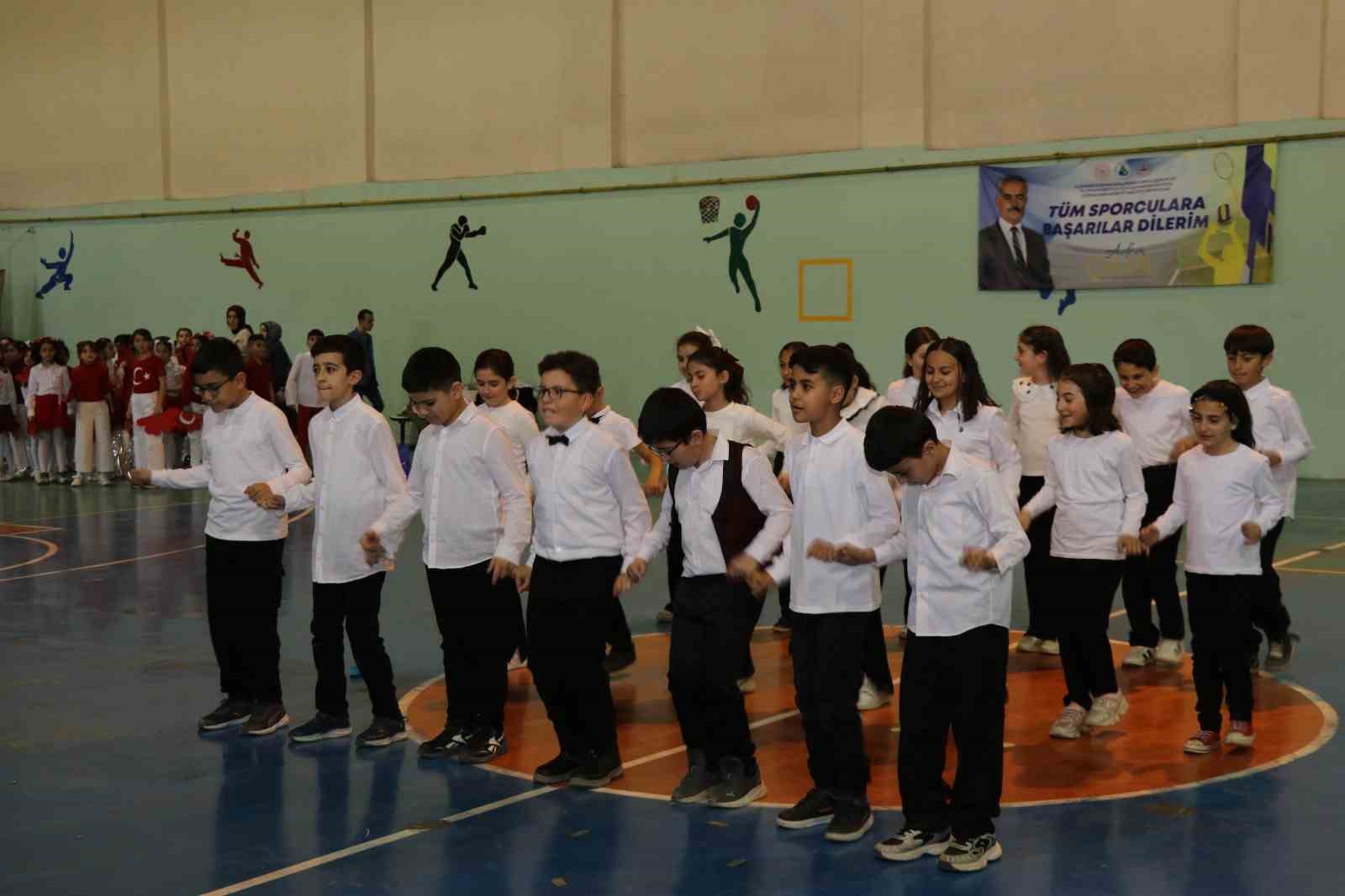 Erzurum’da 23 Nisan coşkusu
