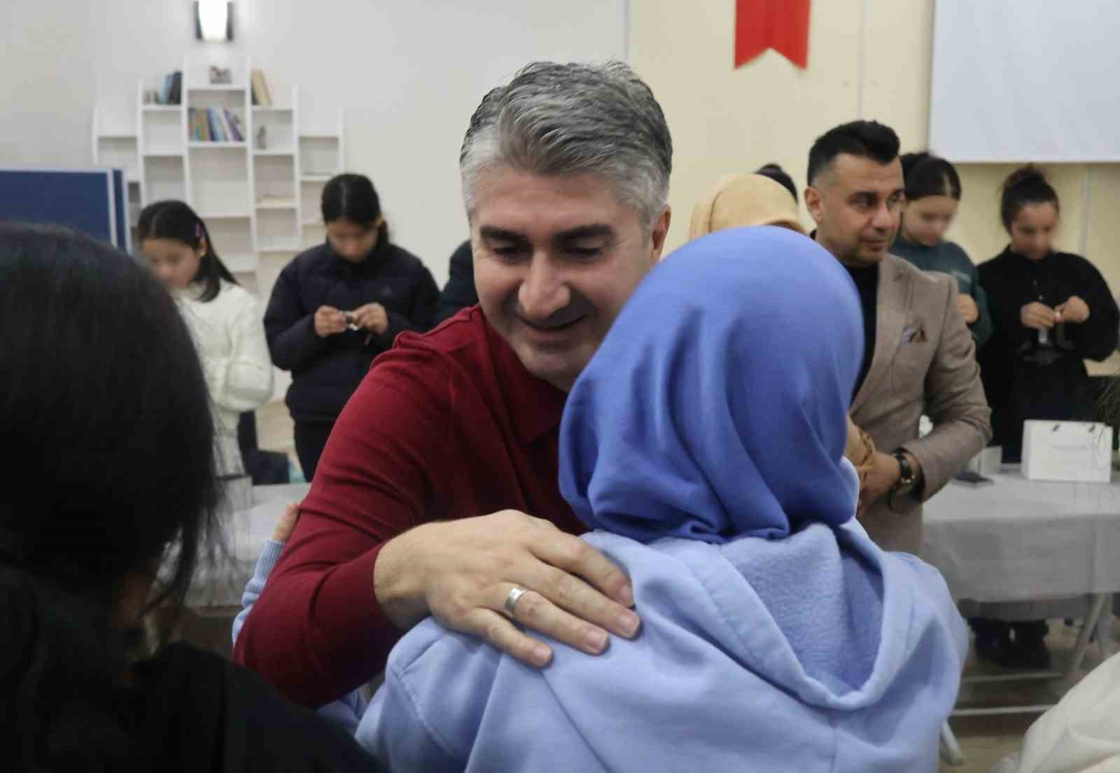 Erzurum’da bayram sevinci: Çocuk evlerinde anlamlı buluşma
