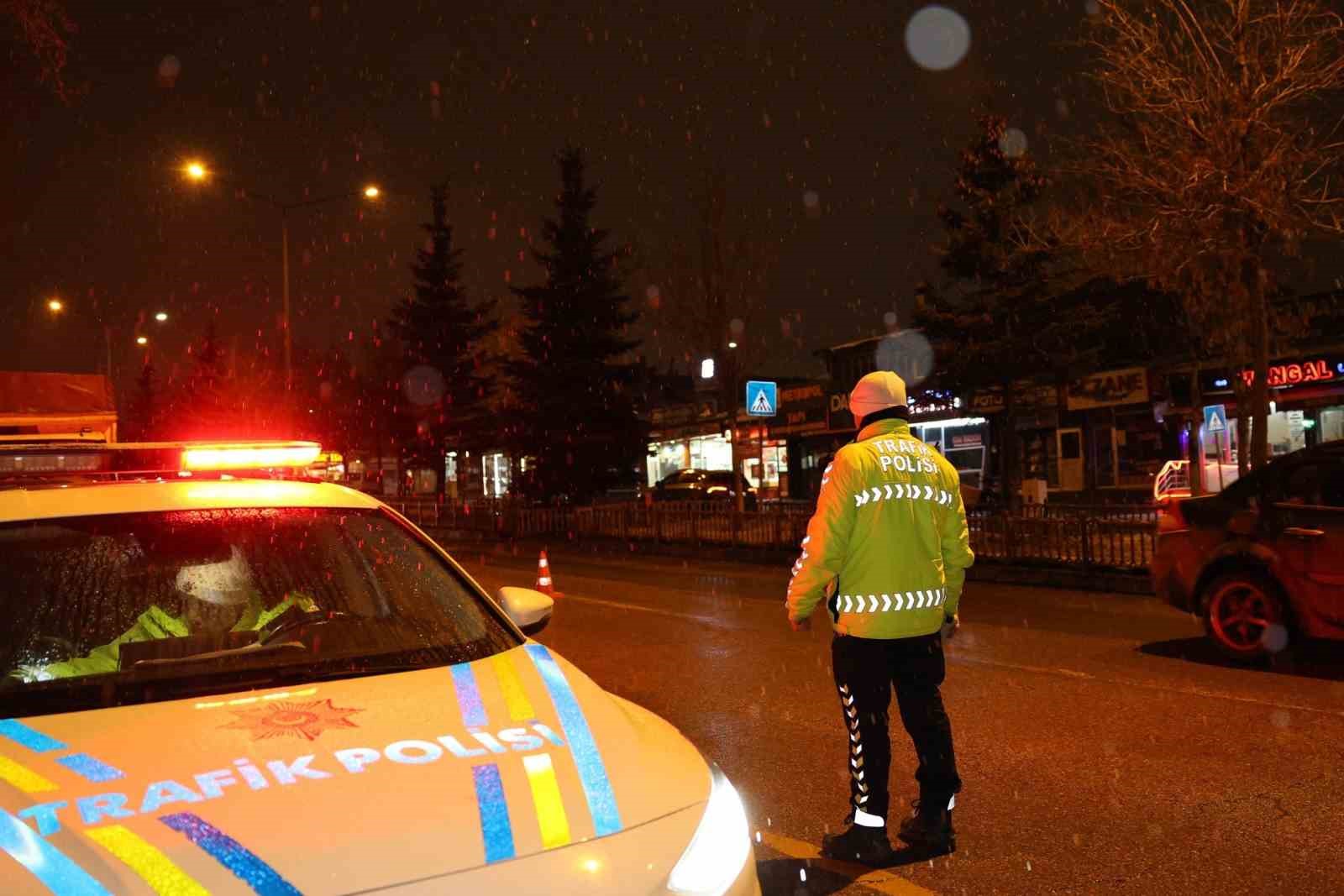 Erzurum’da bir ayda 167 bin  şahıs ve 26 bin 812 araç sorgulandı
