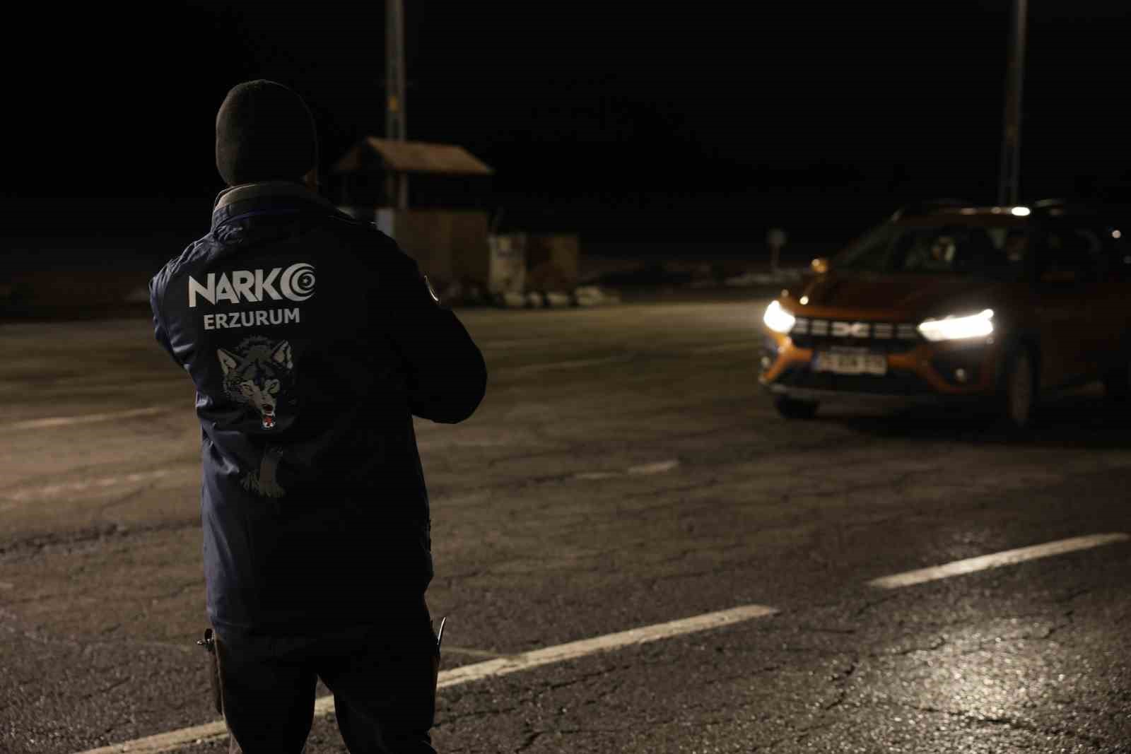 Erzurum’da bir ayda 48 milyon TL değerinde uyuşturucu ele geçirildi
