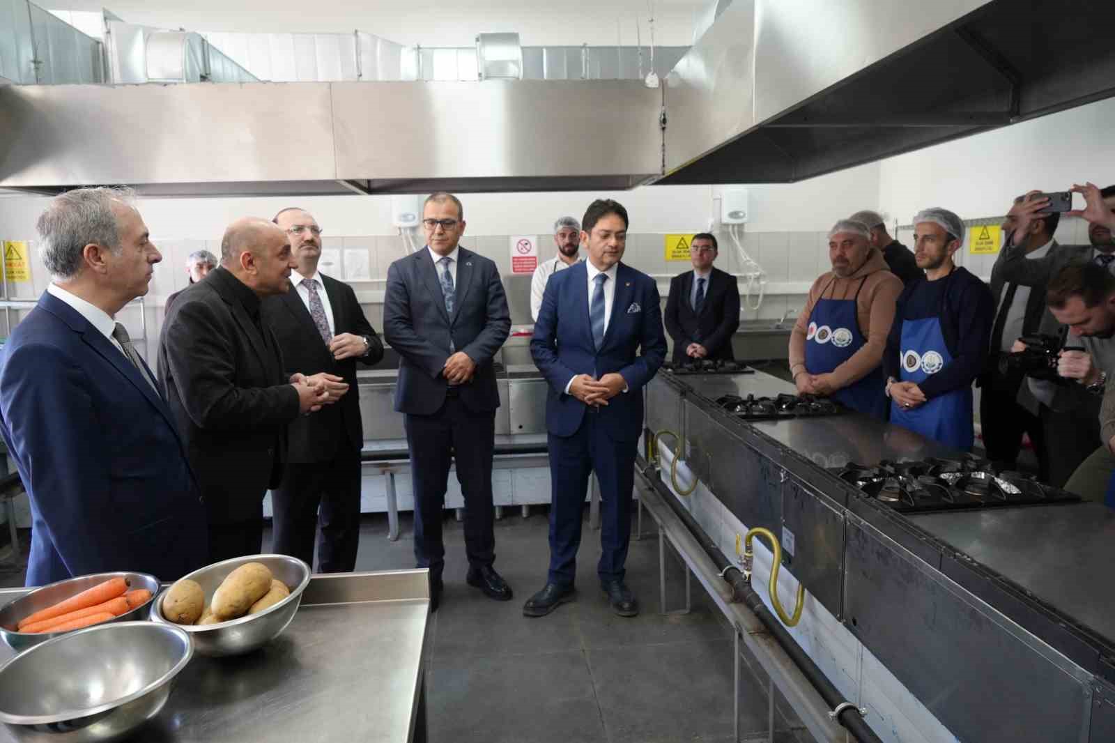 Erzurum’da ezber bozan proje: Mahkumlara "lezzetli" bir gelecek
