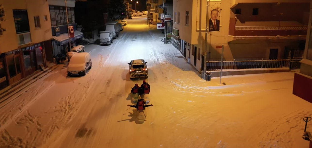 Erzurum’da gençlerden yeni spor denemesi: "KarKano"
