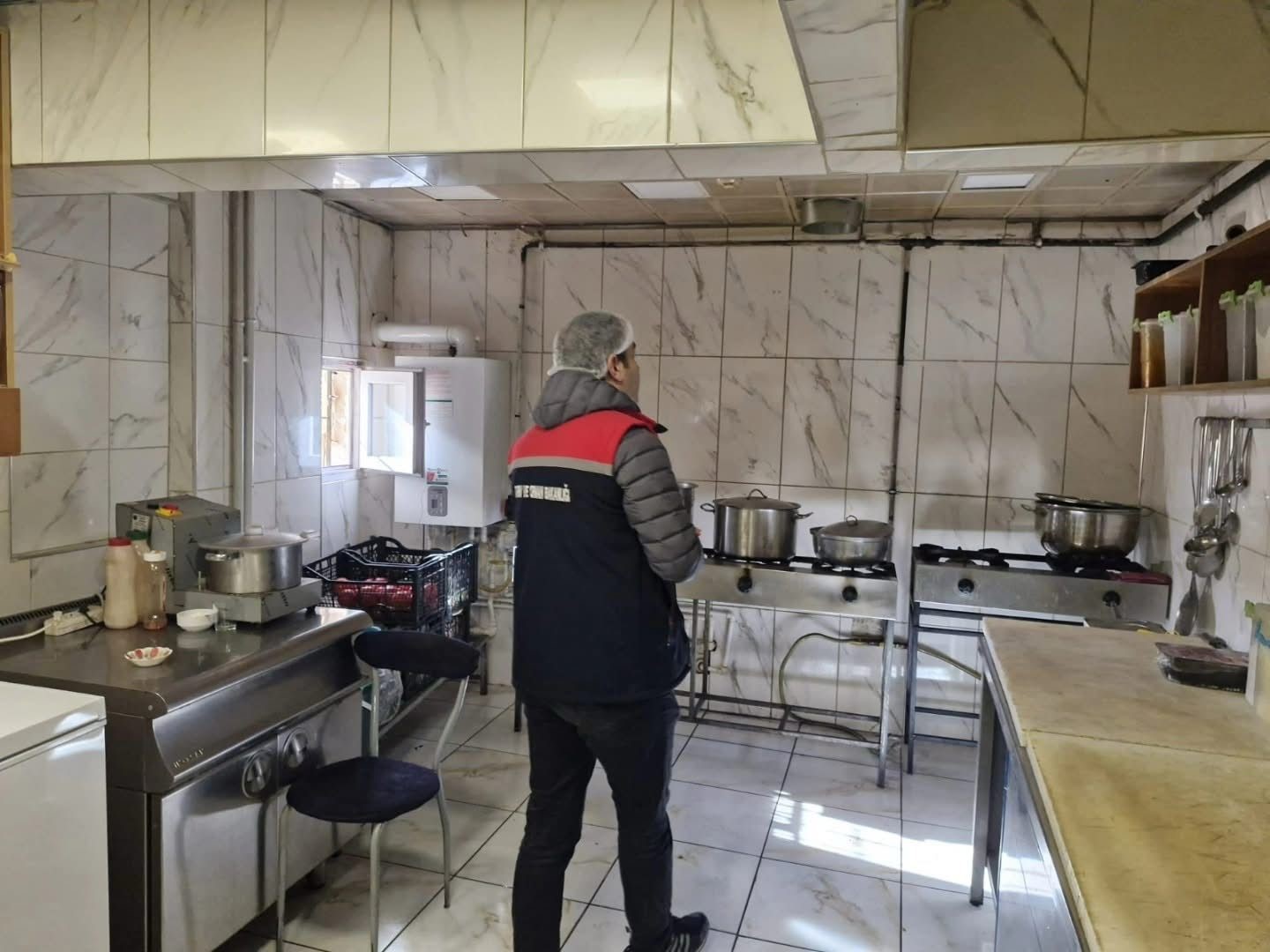 Erzurum’da gıda satışı yapan işletmeler denetlendi
