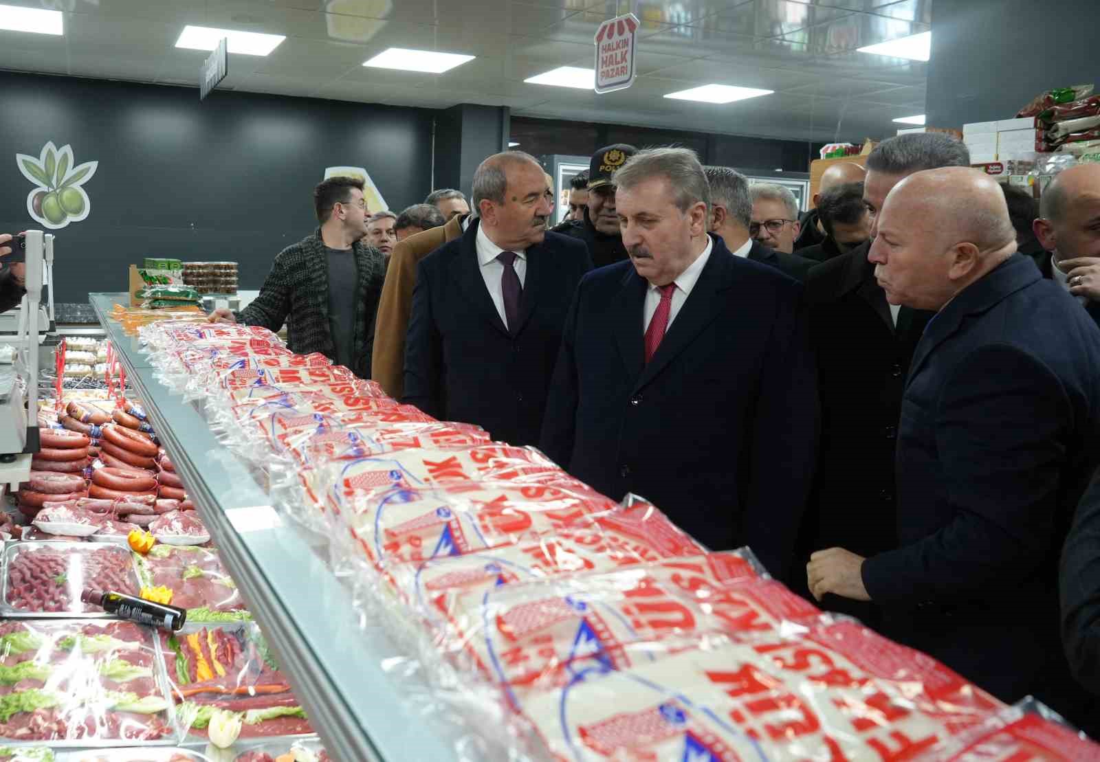 Erzurum’da halk pazarlarının 14. şubesi açıldı
