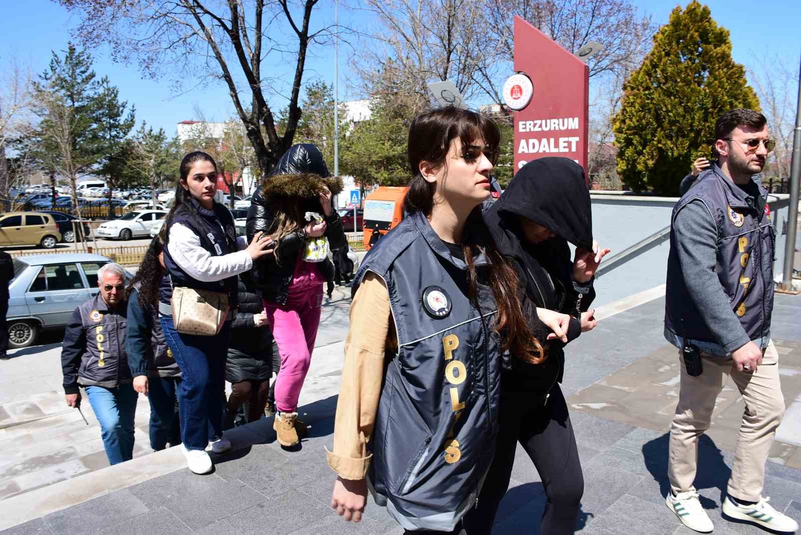 Erzurum’da masaj salonu maskesi altında fuhuş şebekesine darbe
