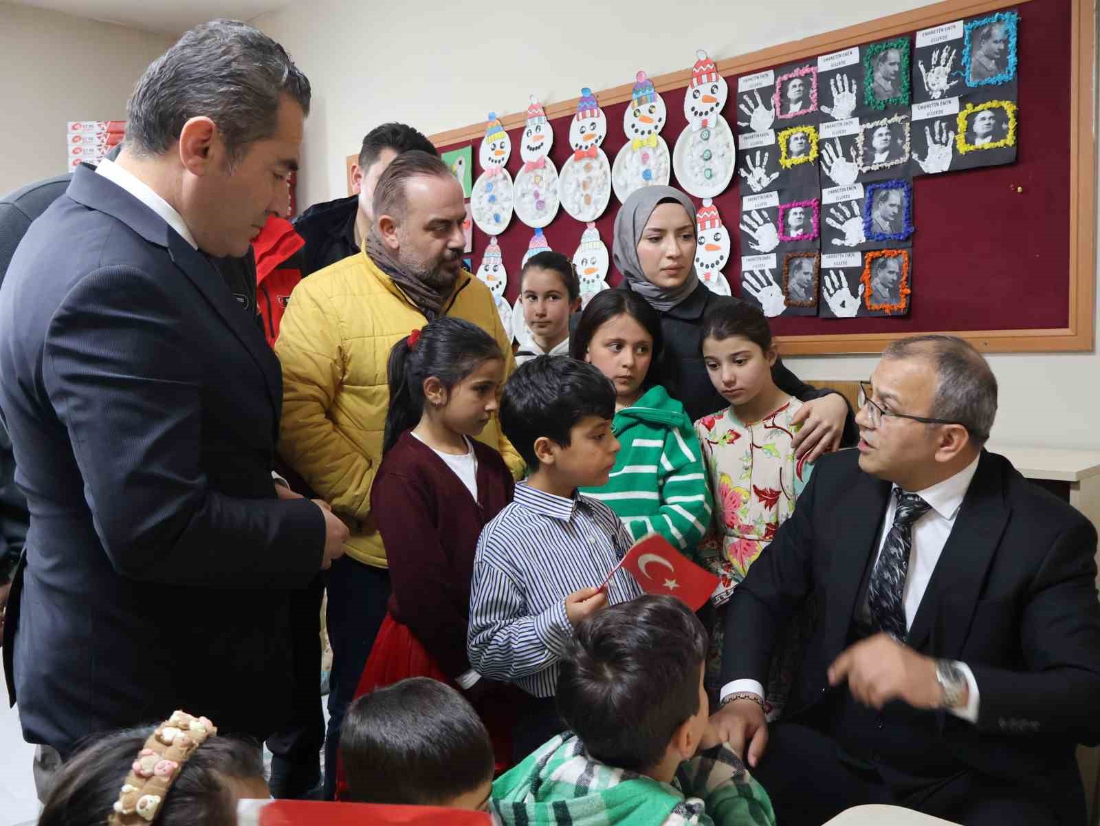 Erzurum’da miniklere umut eli uzandı
