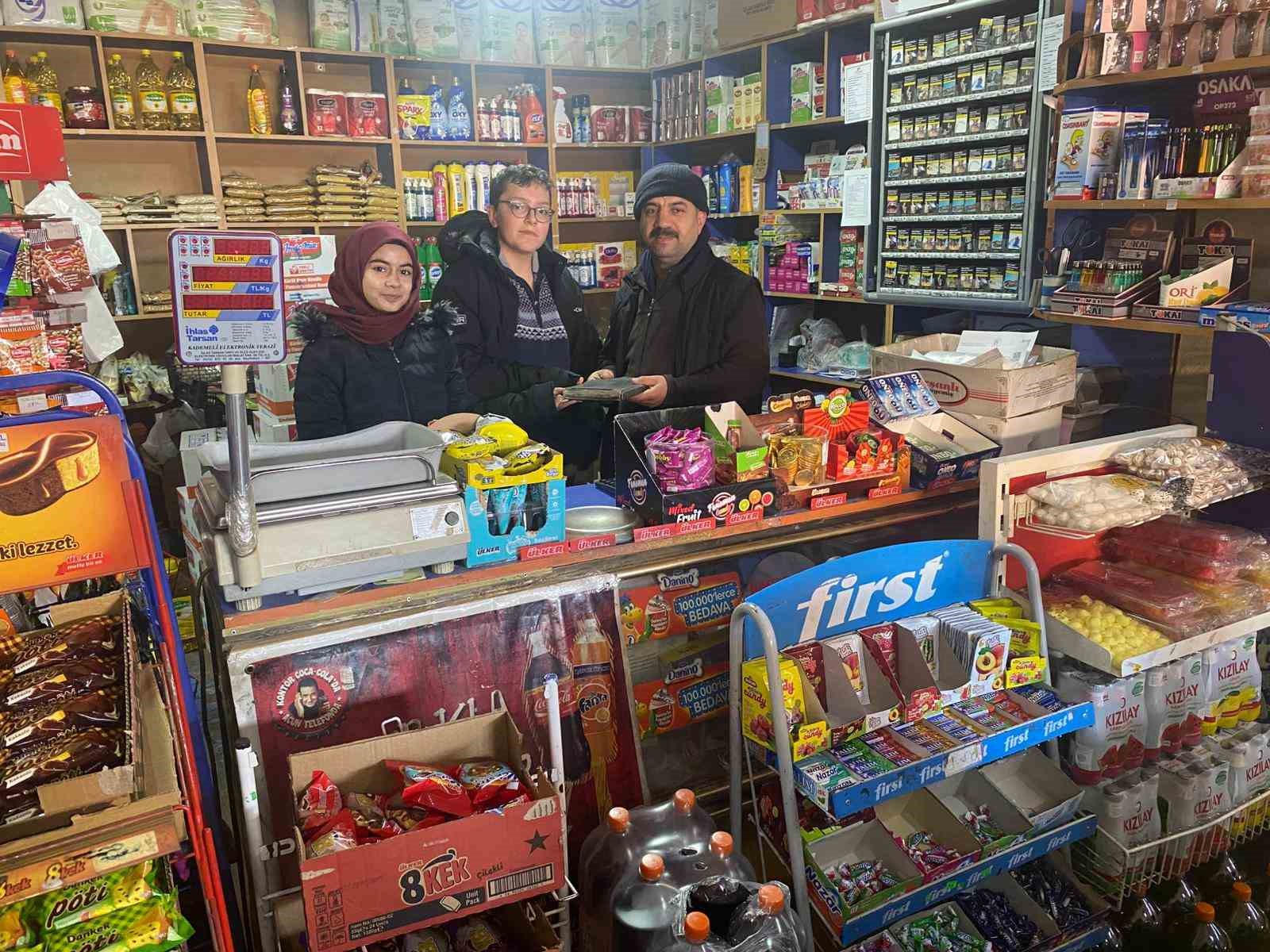 Erzurum’da öğrenciler "Zimem Defteri" geleneğini sürdürüyor
