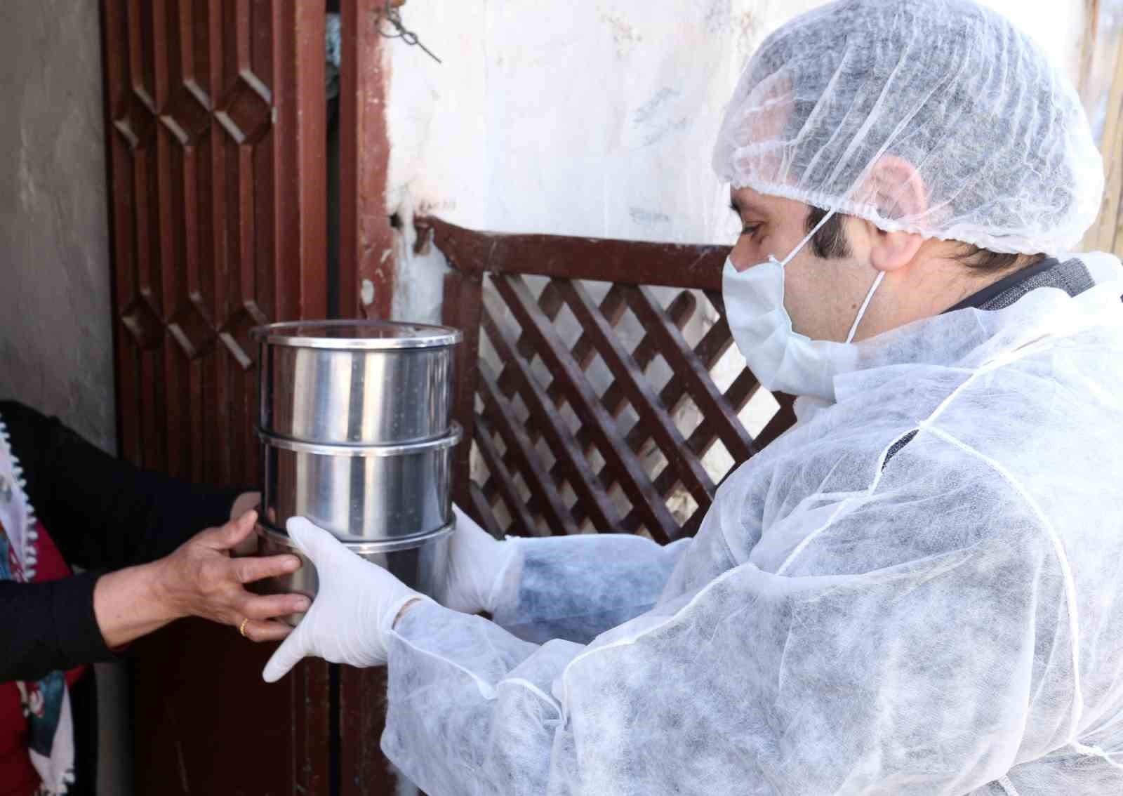 Erzurum’da sosyal belediyeciliğin en güçlü adresi: Hayır çarşısı
