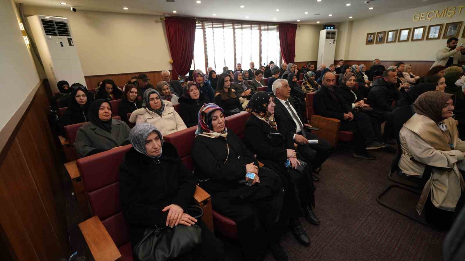 Erzurum’da tarımda kadın eli projesi ve çiftçi kadın akademisi başladı
