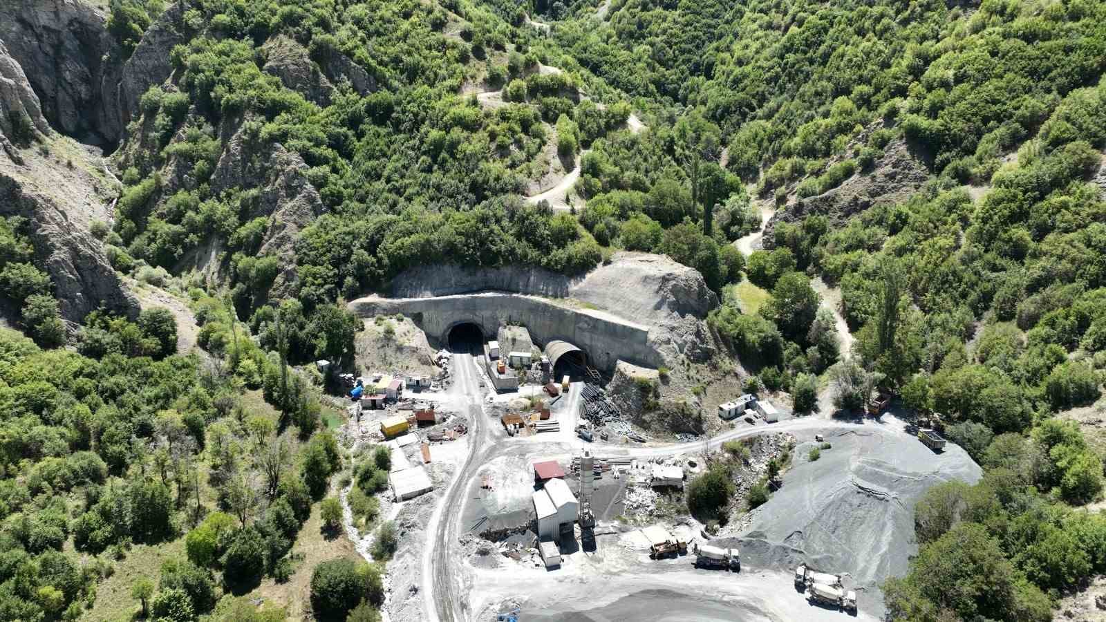 Erzurum’da tünel çalışmaları devam ediyor
