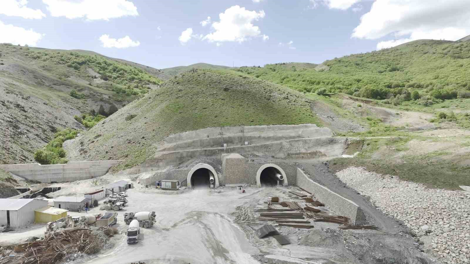 Erzurum’da tünel çalışmaları devam ediyor
