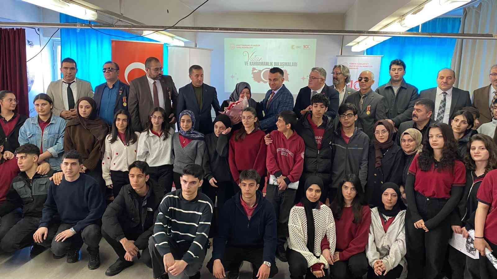 Erzurum’da "Vatan ve kahramanlık buluşmaları" programı
