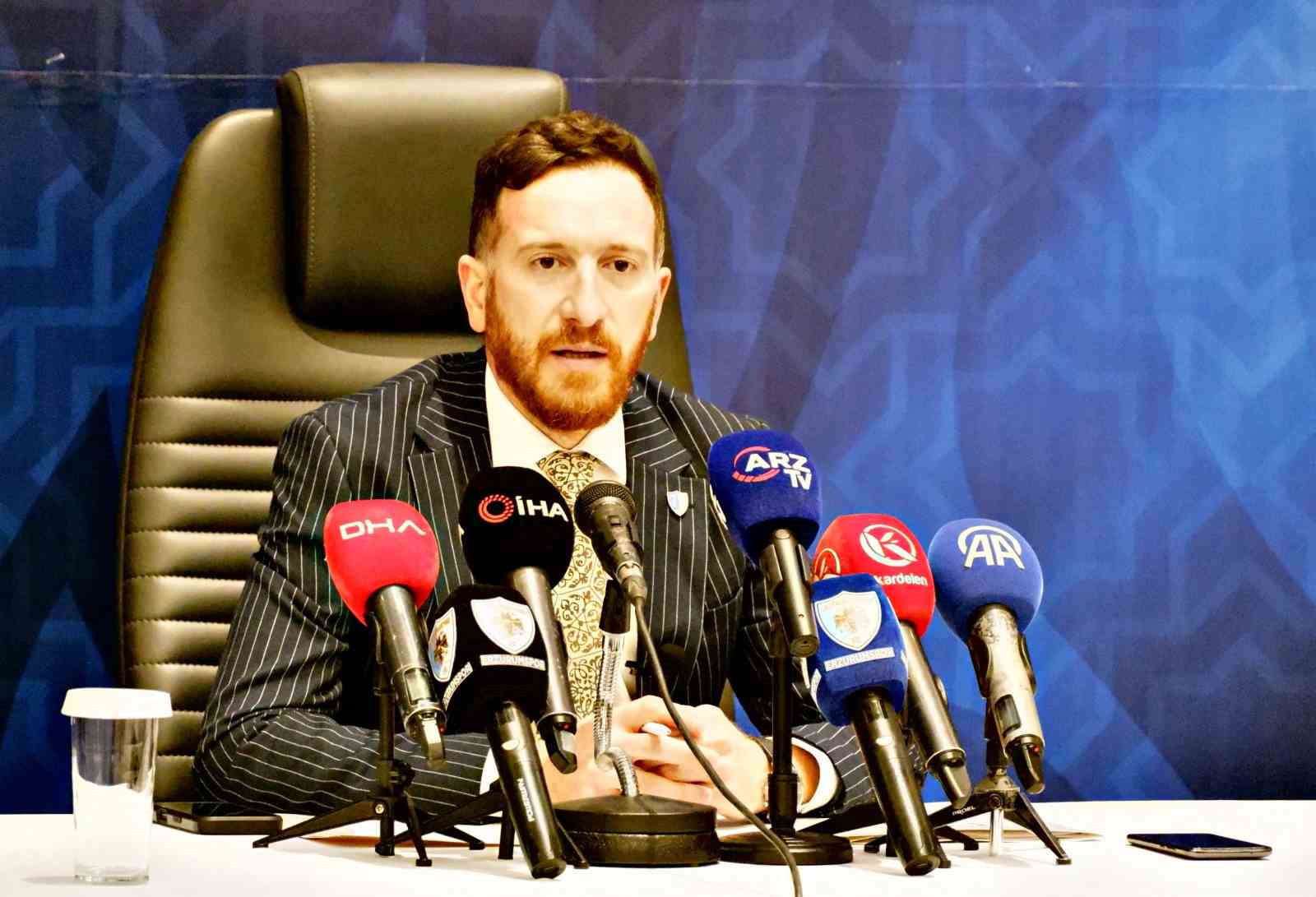 Erzurumspor FK Başkanı Ahmet Dal, "Erzurum zor bir deplasmandır. Ama bu zorluk hava şartlarından değil, sahadaki mücadeleden kaynaklanacaktır"
