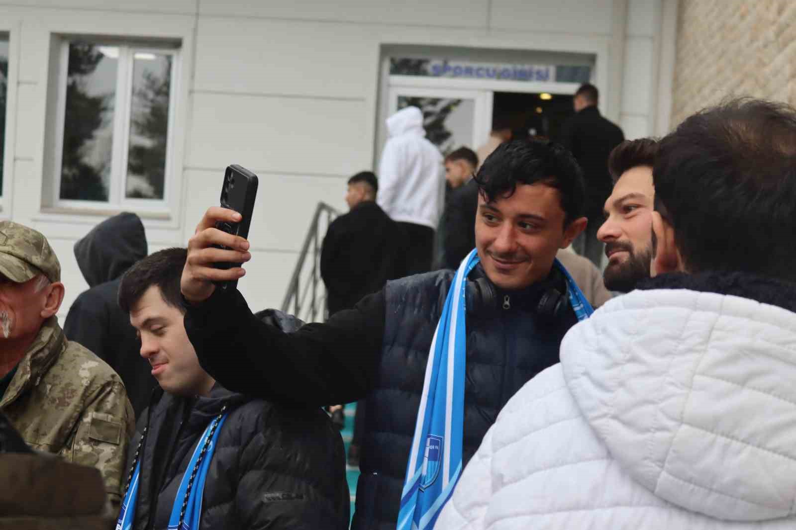 Erzurumspor’a anlamlı destek
